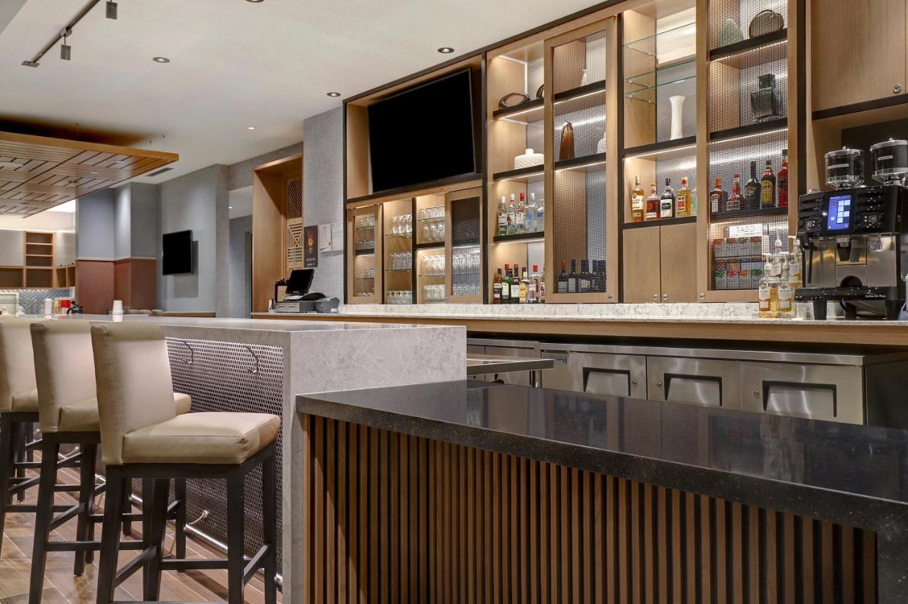 Hyatt Place Prince George Esterno foto