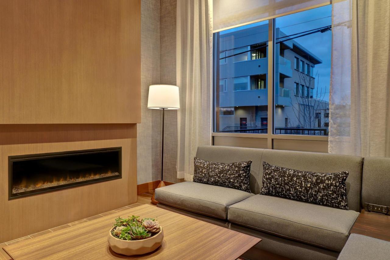 Hyatt Place Prince George Esterno foto