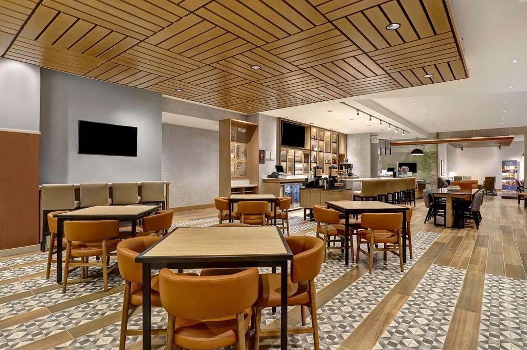 Hyatt Place Prince George Ristorante foto